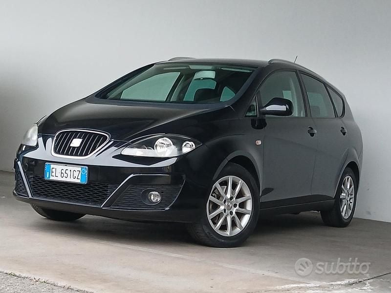 Usata Seat Altea XL Style 105 CV (77 kW) 2012 Nero Monovolume