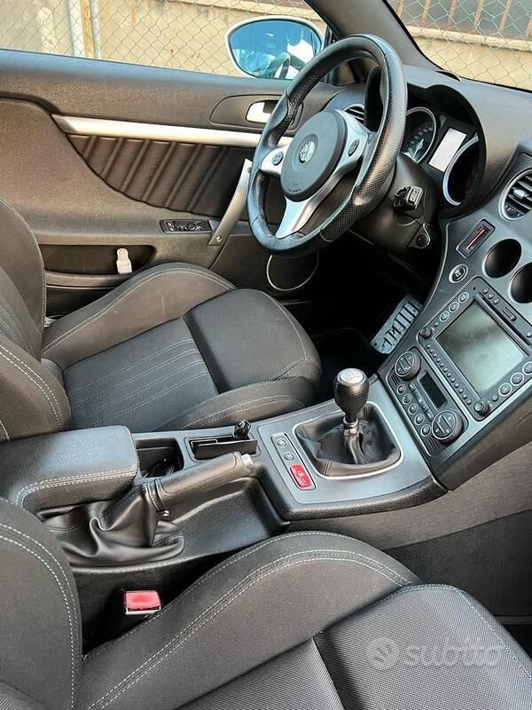 Usata Alfa Romeo Brera 210 CV (154 kW) 2009 Bianco Coupé