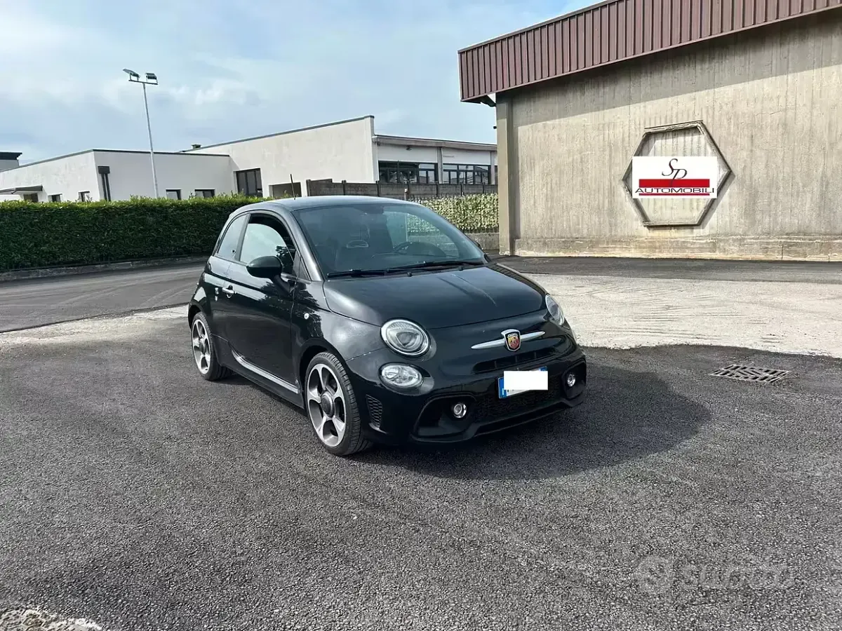 Usata Abarth 595 145 CV (106 kW) 2018 Nero Berlina
