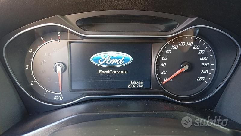 Usata Ford Mondeo 163 CV (119 kW) 2012 Grigio Station wagon