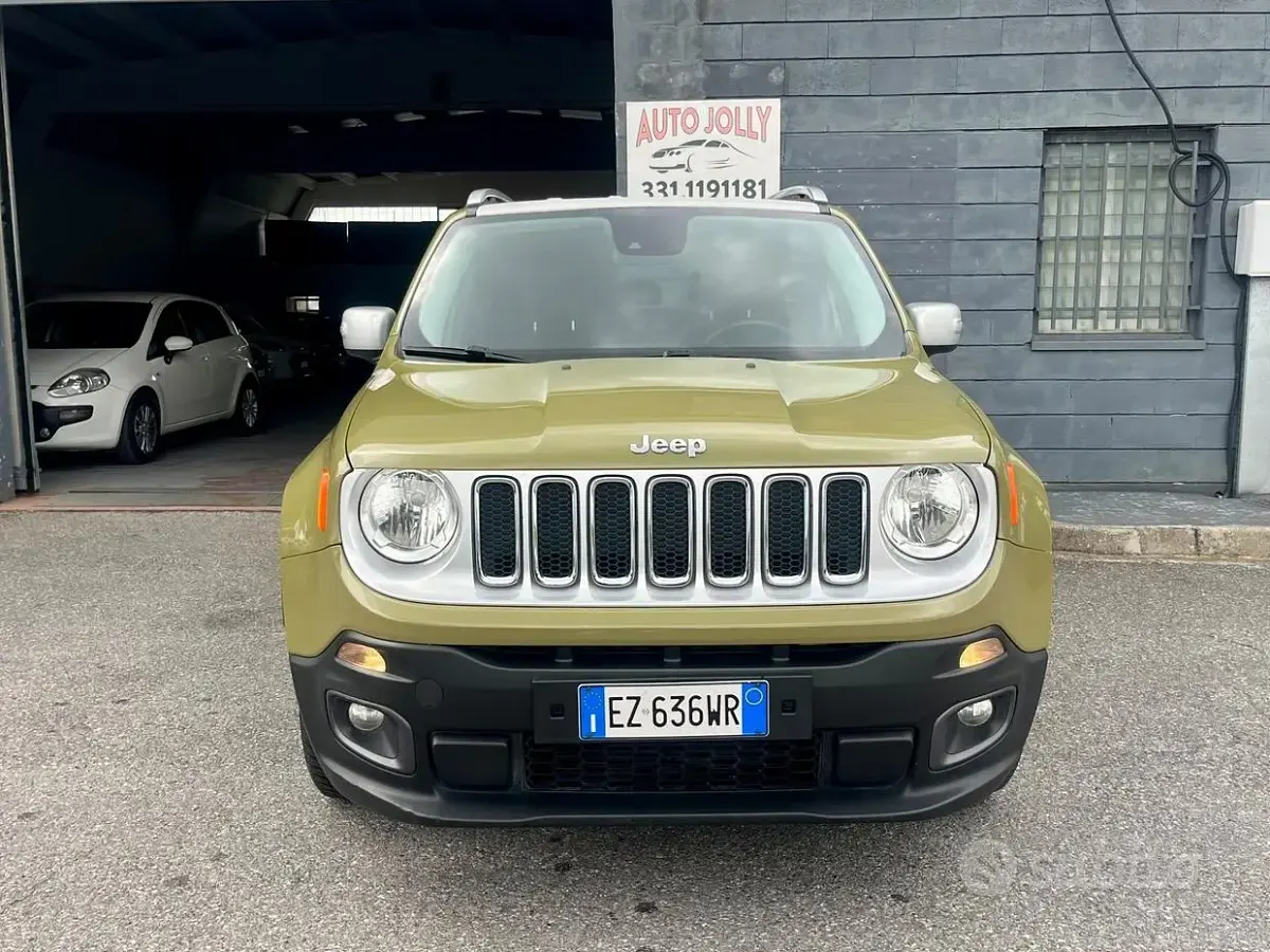 Usata Jeep Renegade Limited 140 CV (102 kW) 2015 Verde SUV