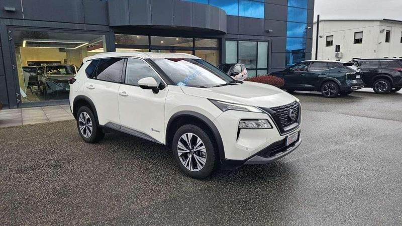 Usata Nissan X-Trail N-Connecta 158 CV (116 kW) 2024 Bianco SUV