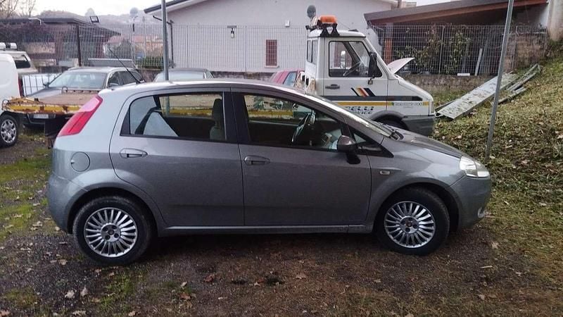 Usata Fiat Punto 86 CV (63 kW) 2003 Berlina