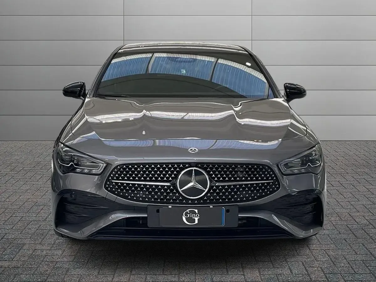 Usata Mercedes CLA200 AMG Line Premium 150 CV (110 kW) 2023 Grigio Coupé