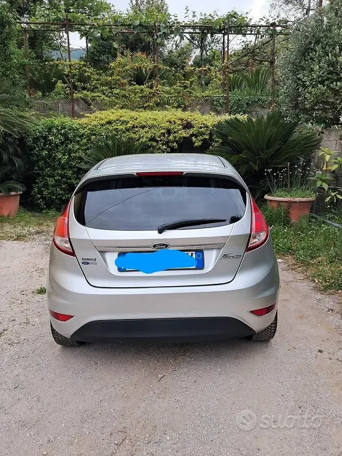 Occasion Ford Fiesta Titanium 75 PK (55 kW) 2012 Grijs Sedan