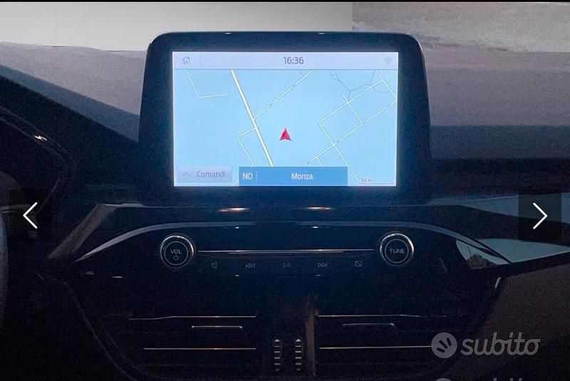 Usata Ford Kuga 120 CV (88 kW) 2021 Grigio SUV