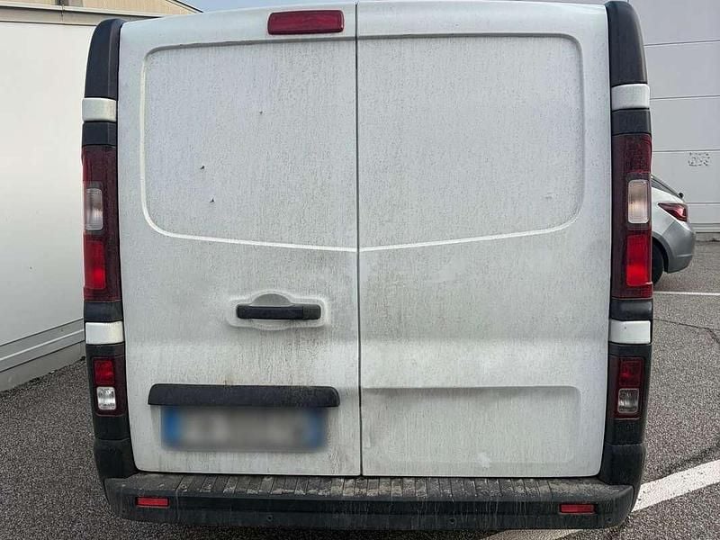 Gebraucht Nissan NV300 120 PS (88 kW) 2017 Weiß Van