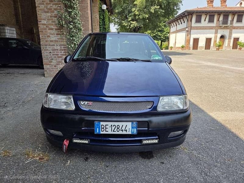 Usata Citroën Saxo 88 CV (64 kW) 1999 Utilitaria