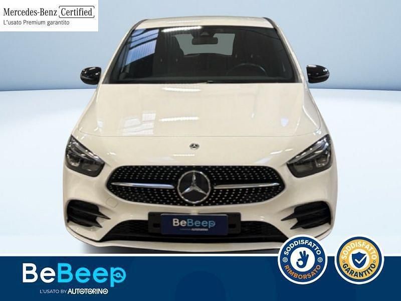 Usata Mercedes B180 Premium 116 CV (85 kW) 2021 Bianco pastello Monovolume