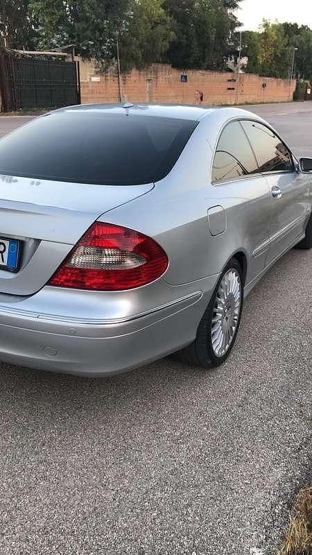 Usata Mercedes CLK320 Elegance 224 CV (164 kW) 2006 Coupé