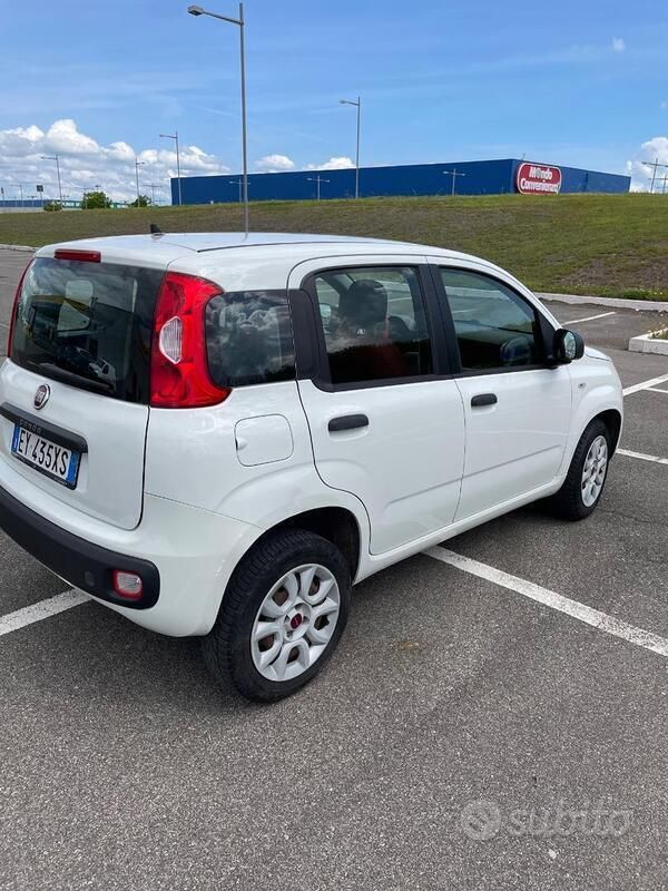 Usata Fiat Panda 70 CV (51 kW) 2015 Bianco Utilitaria