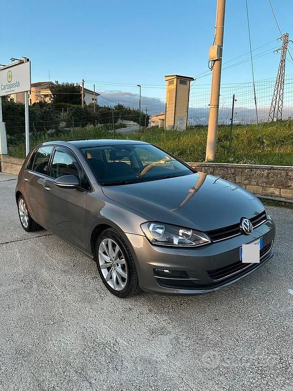 Usata VW Golf VII 110 CV (80 kW) 2015 Grigio Berlina
