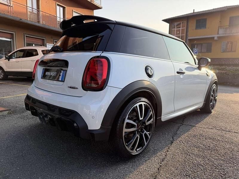 Usata Mini John Cooper Works 231 CV (169 kW) 2023 Nanuq white metallic Utilitaria