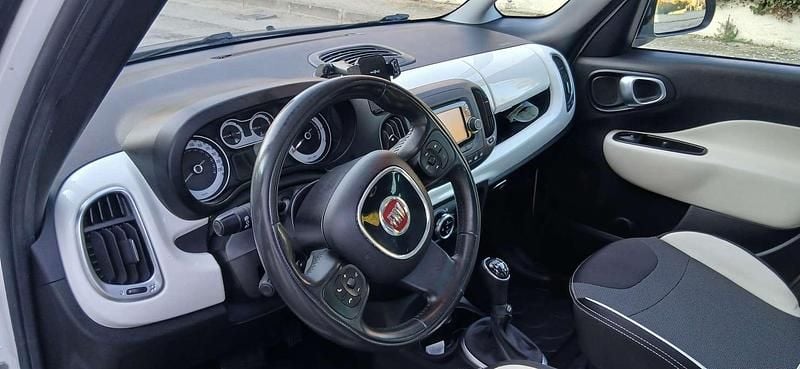 Usata Fiat 500L Trekking 84 CV (61 kW) 2015 Bianco Monovolume