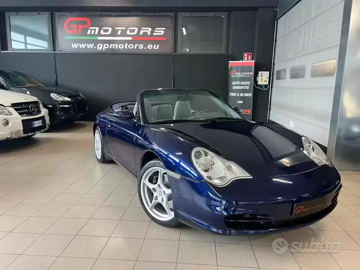 Usata Porsche 911 Carrera Cabriolet 320 CV (235 kW) 2003 Cabrio