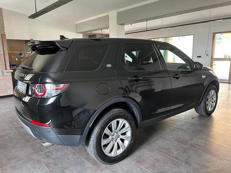 Usata Land Rover Discovery Sport 180 CV (132 kW) 2016 Nero SUV
