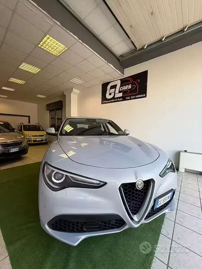 Usata Alfa Romeo Stelvio Executive 190 CV (139 kW) 2021 Grigio SUV