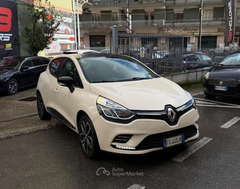 Usata Renault Clio IV 75 CV (55 kW) 2016 Bianco Berlina