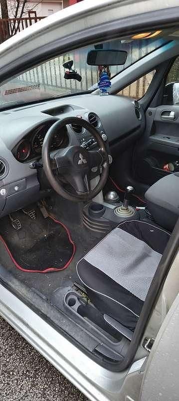 Usata Mitsubishi Colt Instyle 95 CV (69 kW) 2006 Berlina