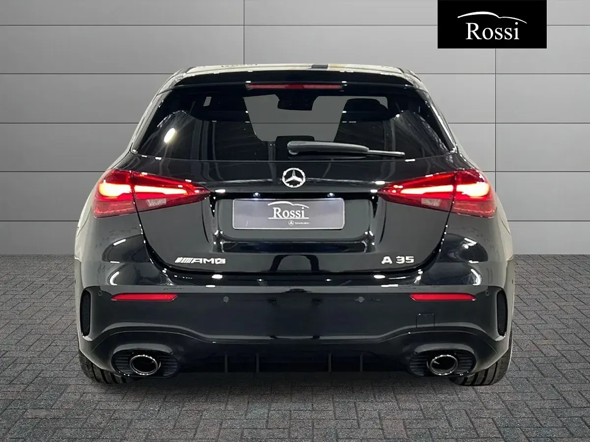 Ny Mercedes A35 AMG AMG 306 HK (225 kW) 2025 Svart