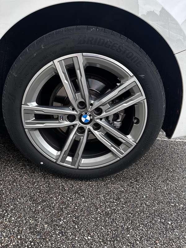 Usata BMW 116 M Sport 116 CV (85 kW) 2023 Bianco Utilitaria
