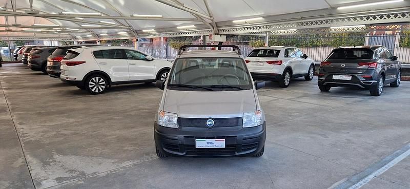 Usata Fiat Panda Active 54 CV (39 kW) 2007 Argento Utilitaria