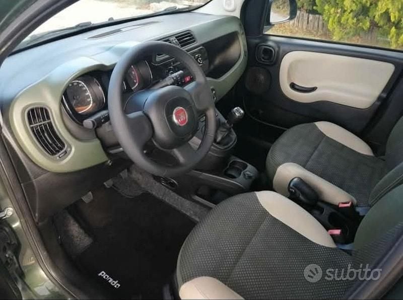 Usata Fiat Panda 4x4 Trekking 95 CV (69 kW) 2016 Verde Utilitaria