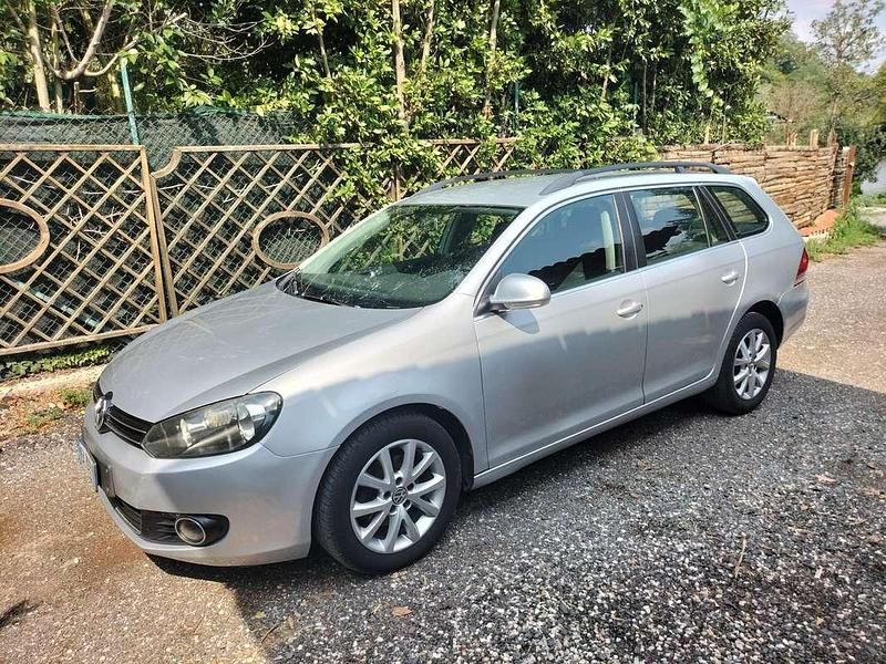 Usata 2010 VW Golf VI Comfortline Station wagon | 2900 € (Ottimo prezzo) - Immagine 1/4