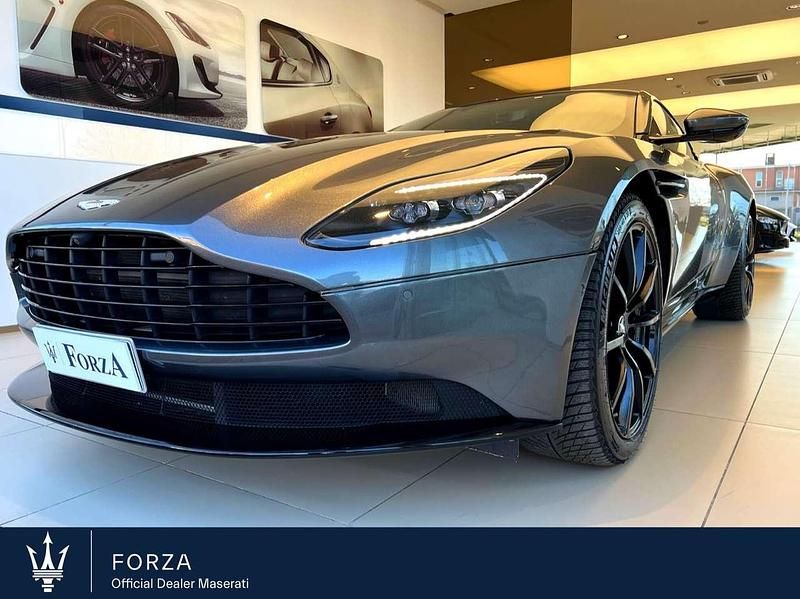Grigio Usata 2019 Aston Martin DB11 Coupé | 169.900 € - Immagine 1/4