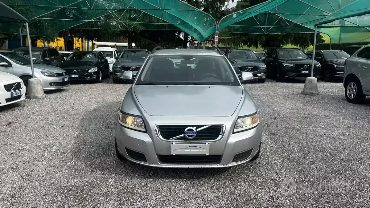 Usata Volvo V50 115 CV (84 kW) 2011 Grigio Station wagon