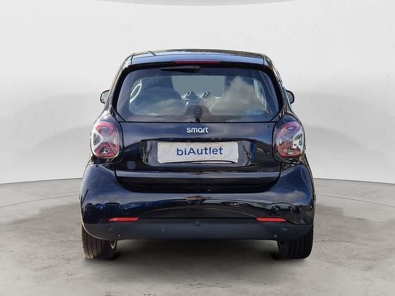 Usata Smart ForTwo Coupé Prime 60 kW (82 CV) 2023 Nero Utilitaria