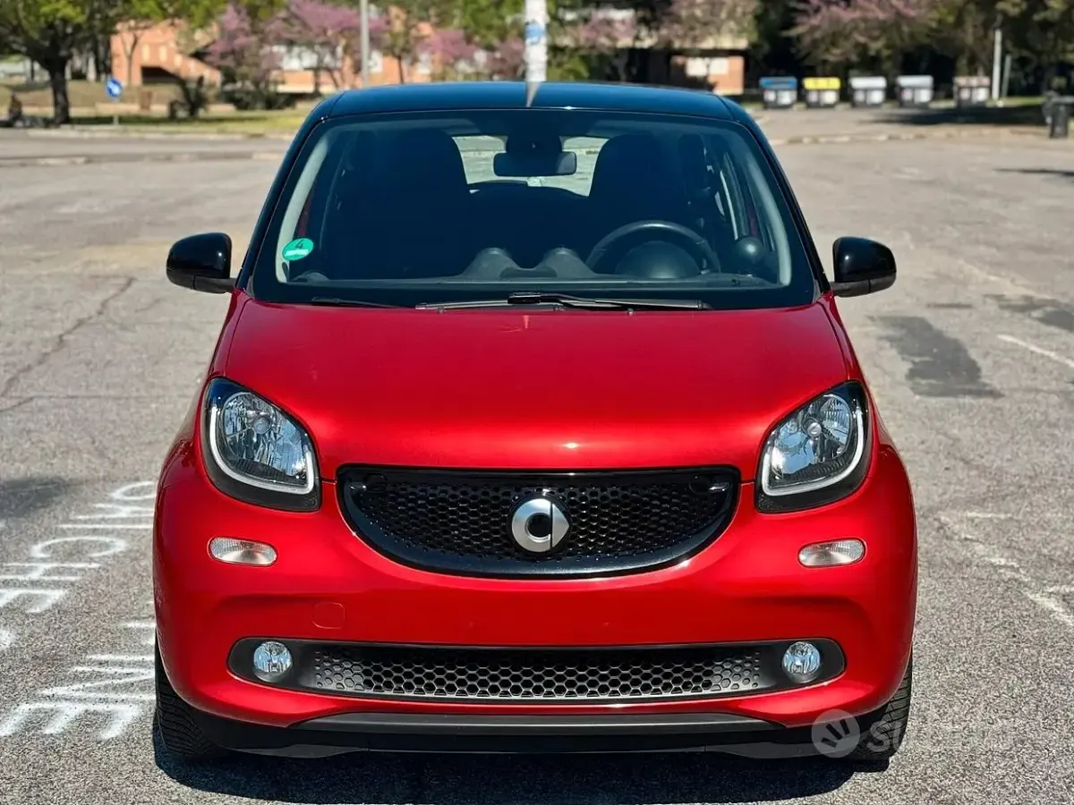 Usata Smart ForFour Passion 71 CV (52 kW) 2015 Other Utilitaria