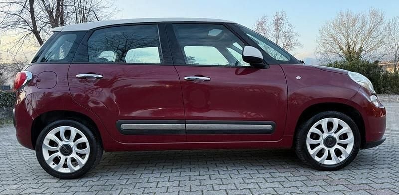 Usata Fiat 500L Lounge 85 CV (62 kW) 2015 Rosso Monovolume