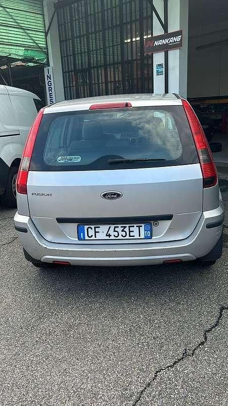 Usata Ford Fusion 80 CV (58 kW) 2003 Utilitaria