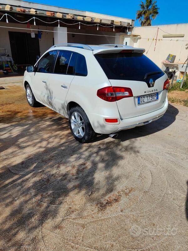 Usata Renault Koleos 2009 Bianco SUV