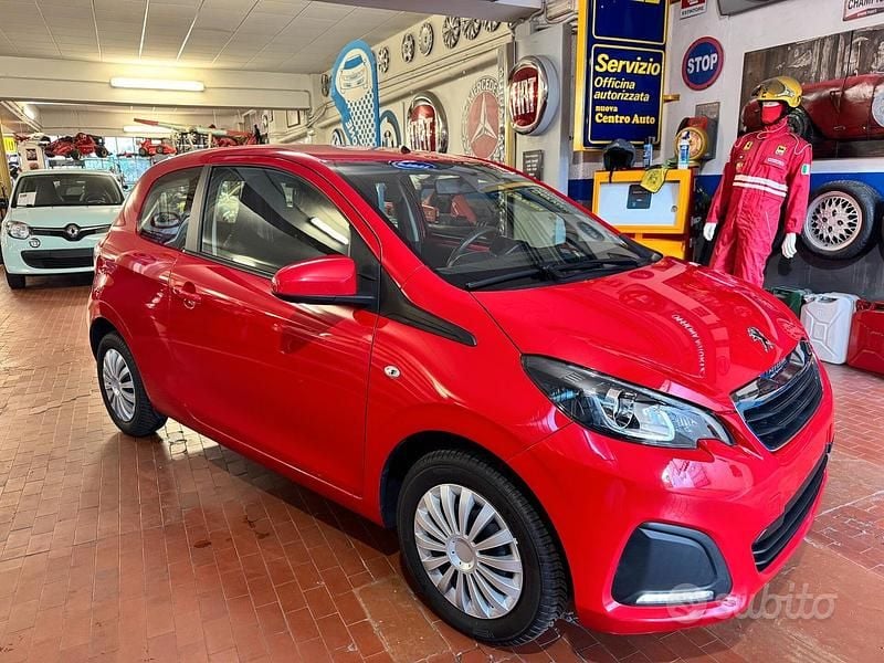 Usata Peugeot 108 Active 72 CV (52 kW) 2018 Rosso Utilitaria