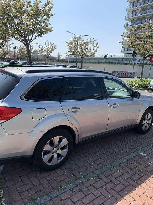 Usata Subaru Outback 167 CV (122 kW) 2012 Station wagon