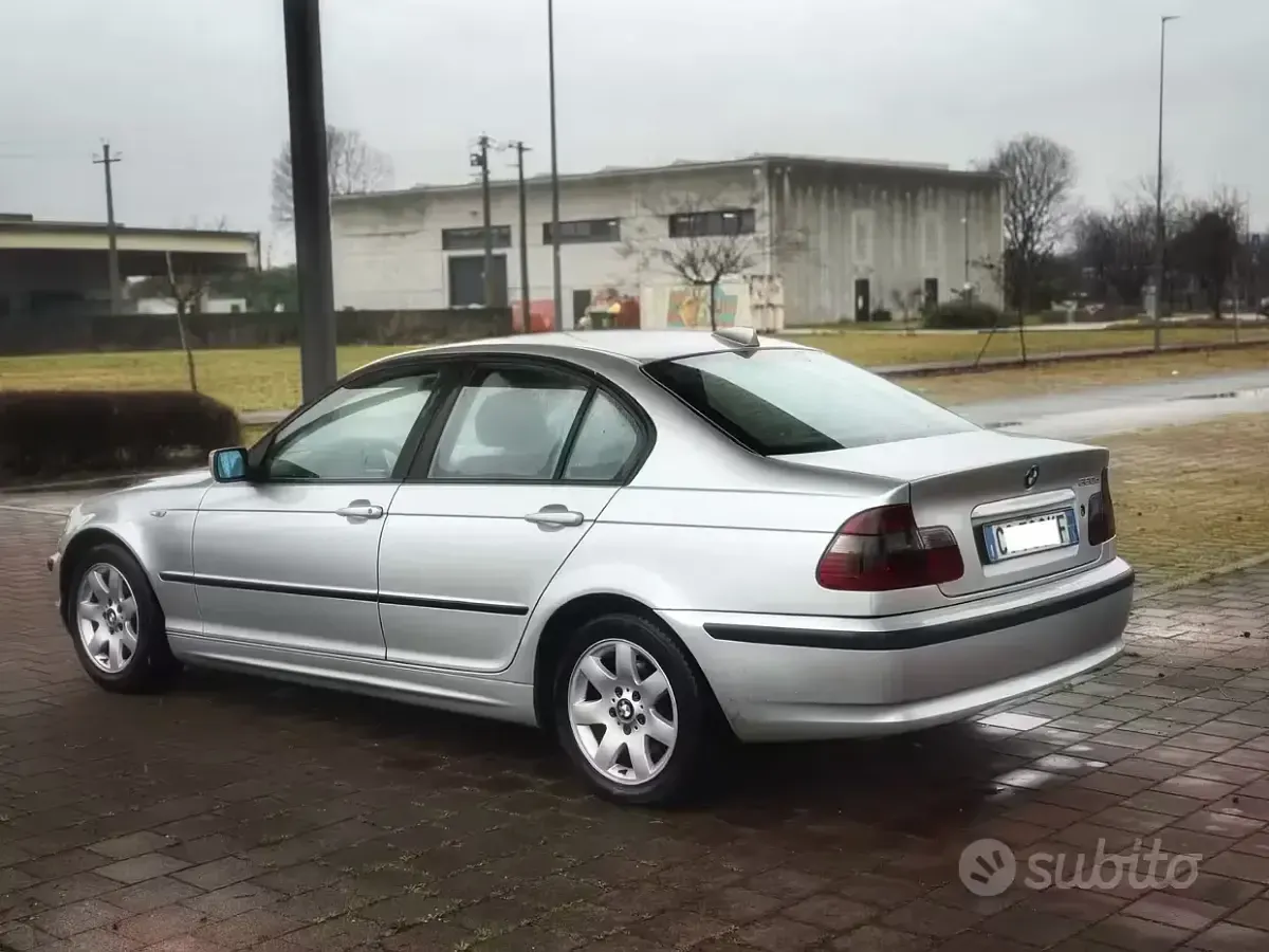 Usata BMW 320 150 CV (110 kW) 2003 Grigio Berlina