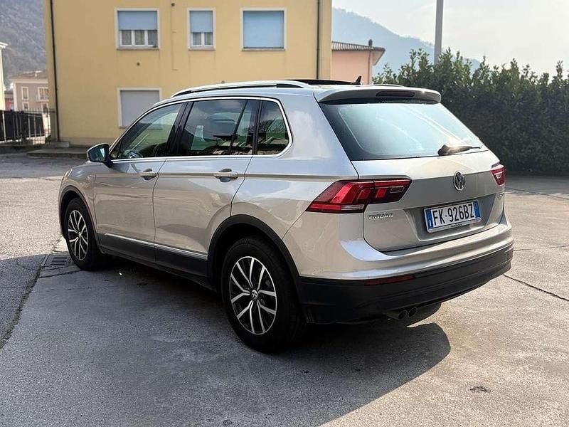 Usata VW Tiguan Business 150 CV (110 kW) 2017 Grigio SUV