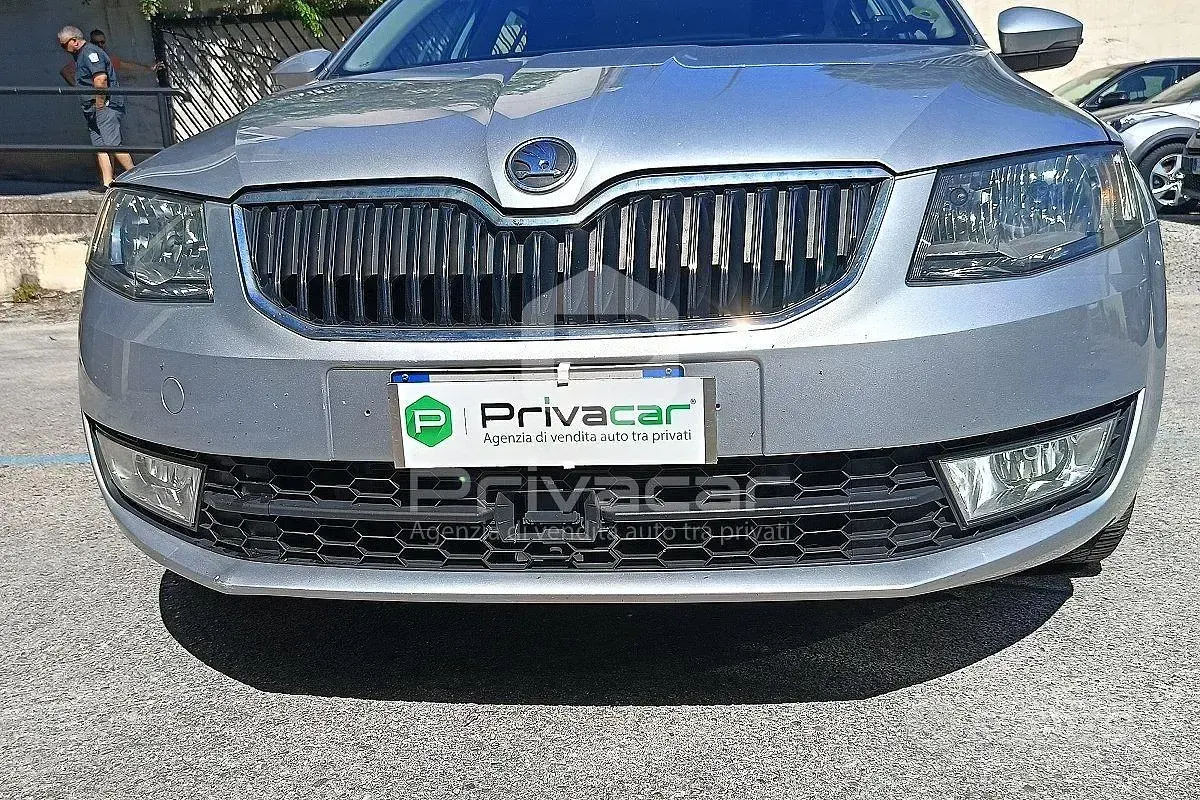 Usata Skoda Octavia Ambition 150 CV (110 kW) 2014 Grigio Station wagon