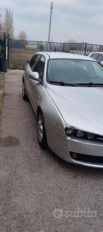 Usata Alfa Romeo 159 Progression 150 CV (110 kW) 2008 Grigio Station wagon