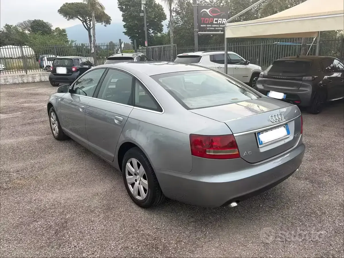 Usata Audi A6 233 CV (171 kW) 2006 Grigio Berlina