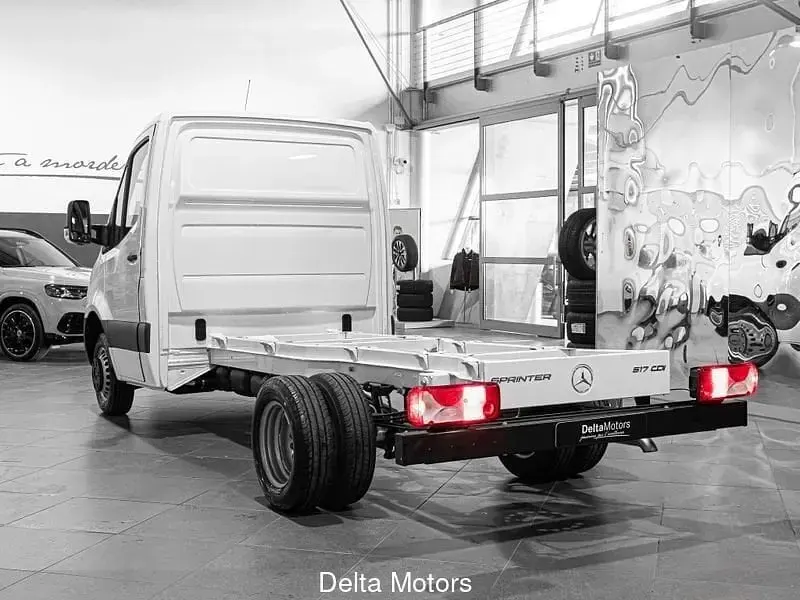 Nuova Mercedes Sprinter 170 CV (125 kW) 2026 Furgone