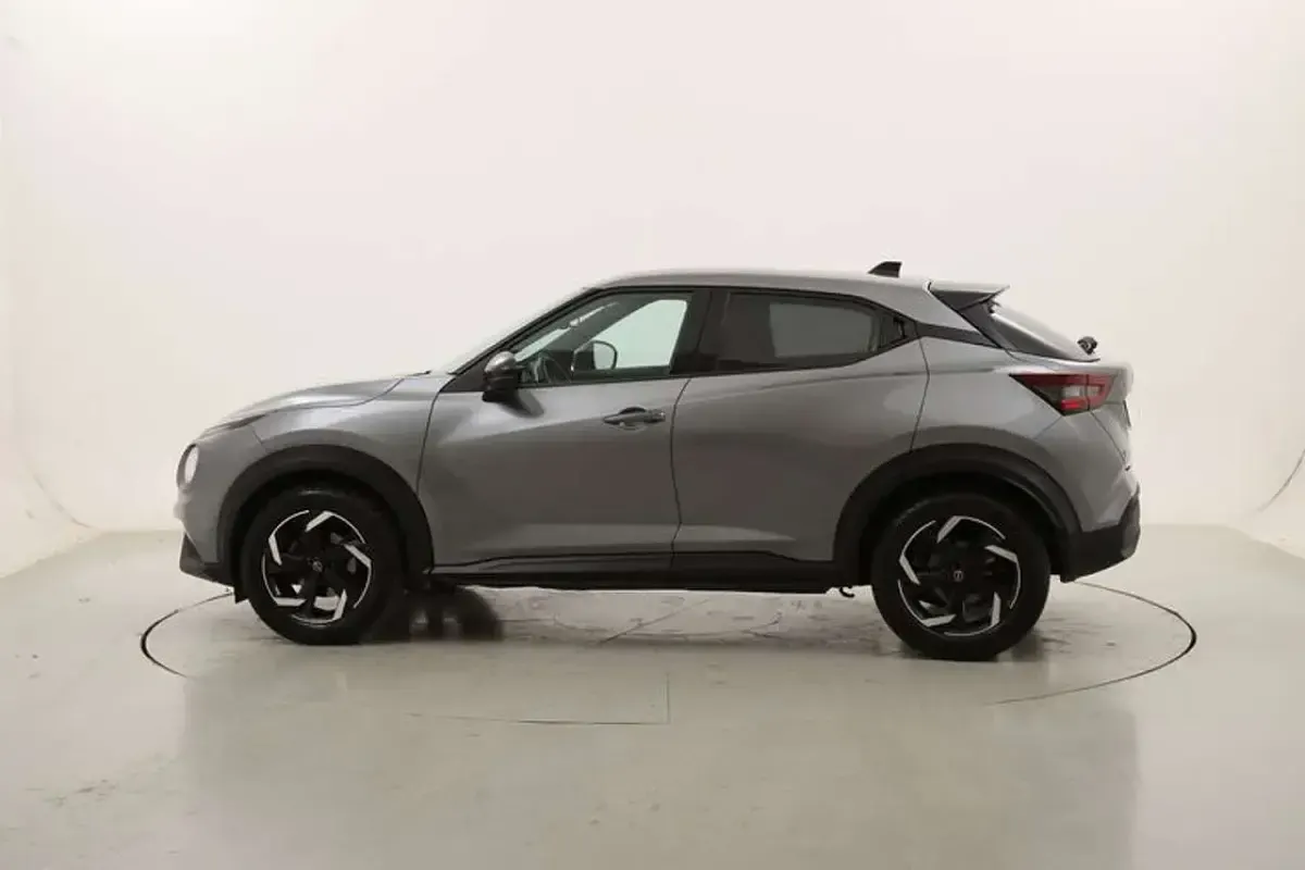 Usata Nissan Juke N-Connecta 114 CV (83 kW) 2023 Grigio SUV