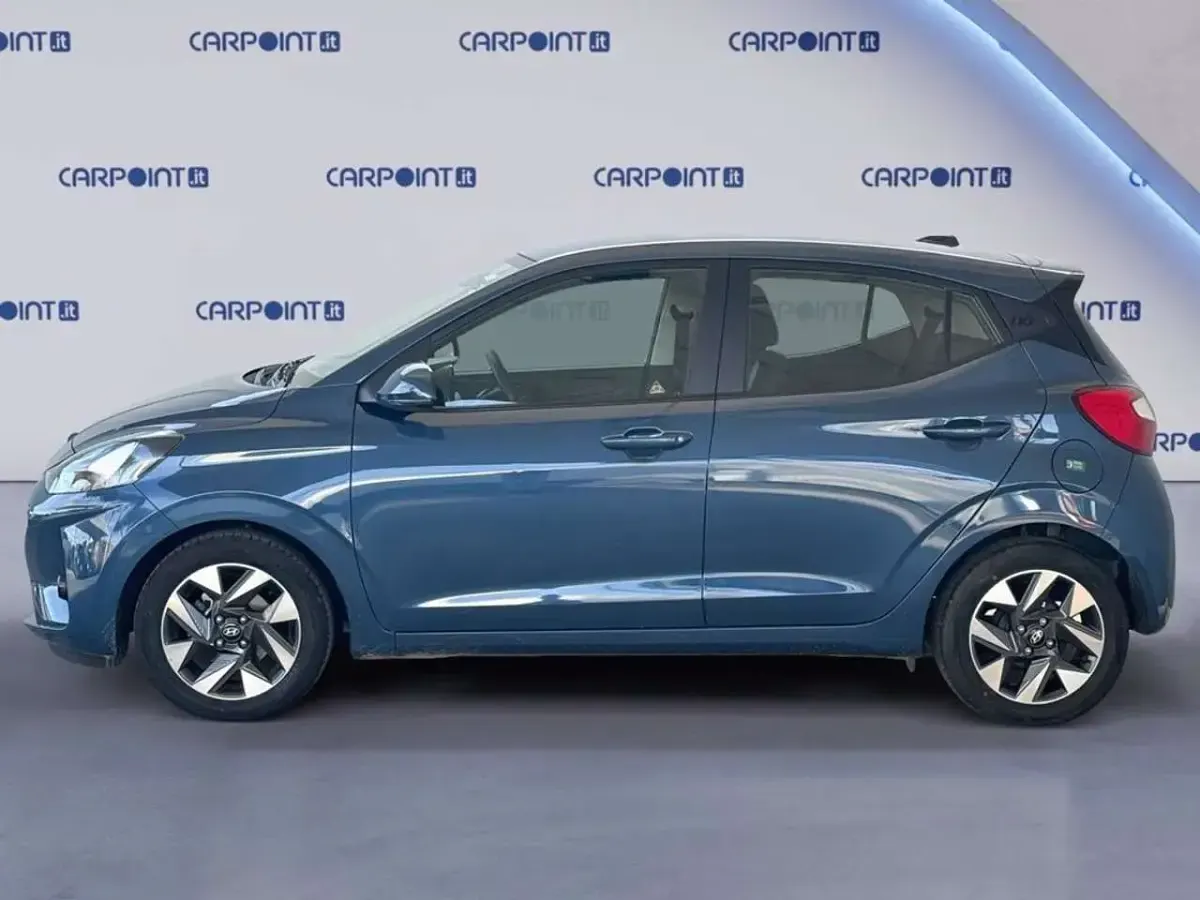 Usata Hyundai i10 63 CV (46 kW) 2025 Blu Utilitaria