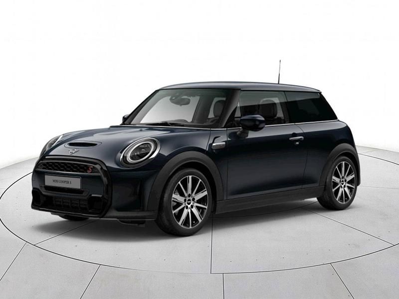 Usata Mini Cooper S Classic 178 CV (130 kW) 2021 Blu Utilitaria