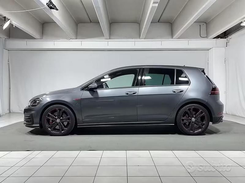 Usata VW Golf VII GTI 245 CV (180 kW) 2019 Grigio Berlina