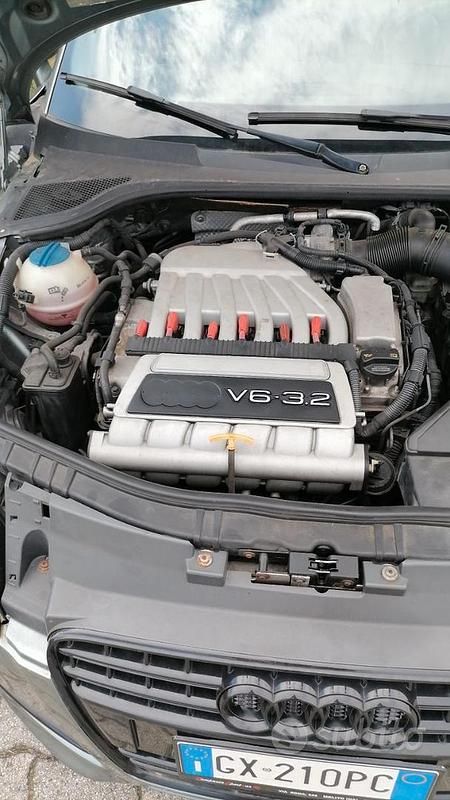 Usata Audi TT 250 CV (183 kW) 2011 Grigio Coupé