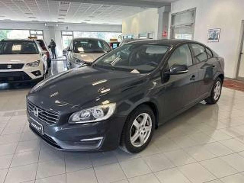 Usata Volvo S60 Business Edition 136 CV (100 kW) 2014 Grigio Berlina