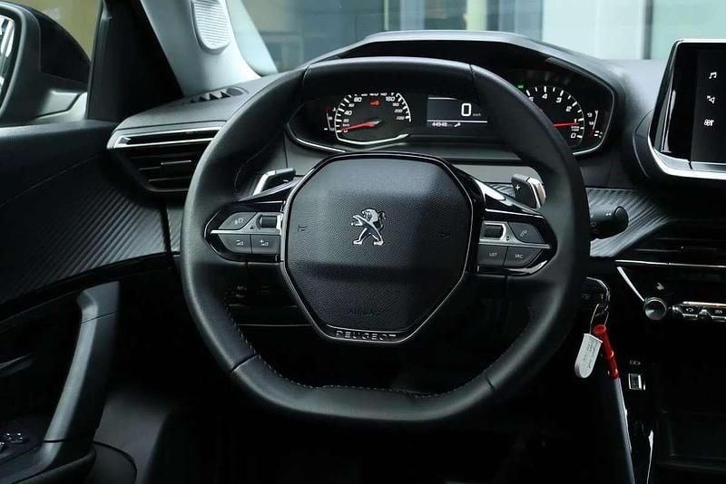 Nero Usata 2022 Peugeot 2008 Active SUV | 15.500 € (Super prezzo) - Immagine 1/4